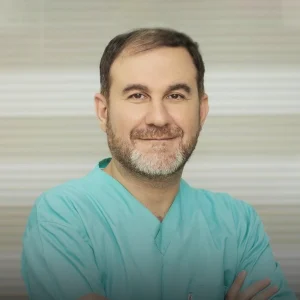 بهترین جراح بینی گوشتی در شیراز
